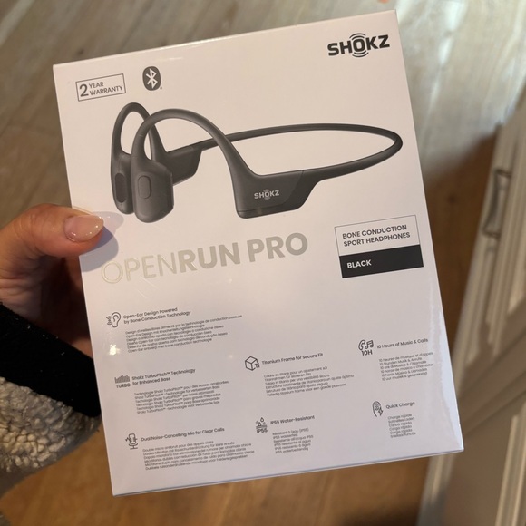 OpenRun SEALED IN BOX headphones premium Shokz black $160 - Picture 4 of 4